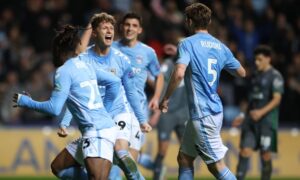 Torp giữ vững phong độ khi Lampard trở lại giúp Coventry có trận hòa với Cardiff thumbnail