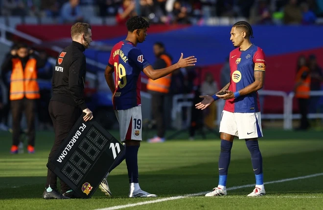 Barca vs Las Palmas anh 3