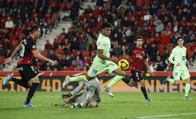 Barcelona dau Mallorca anh 1