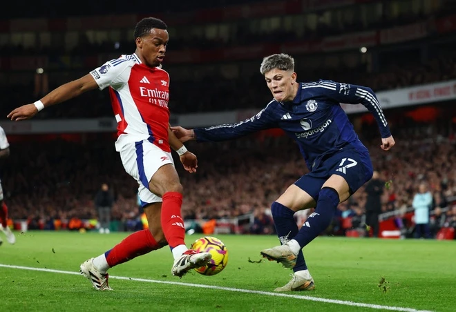 Arsenal dau MU anh 4