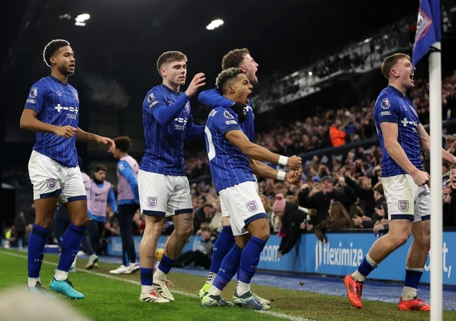Ipswich vs Chelsea anh 3
