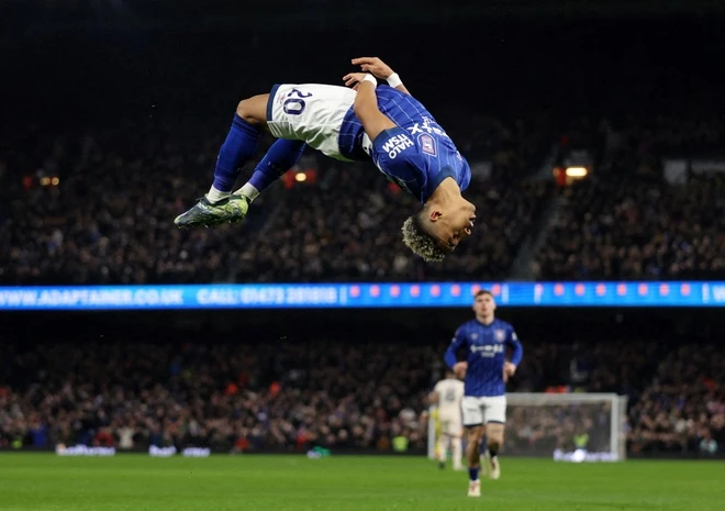 Ipswich vs Chelsea anh 4
