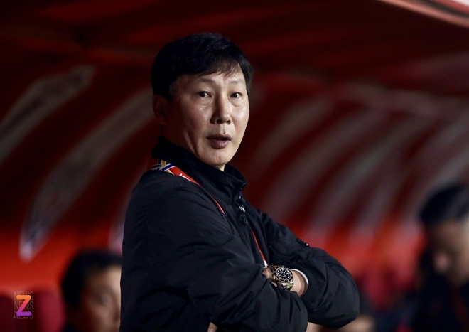 Kim Sang-sik gap su co anh 1