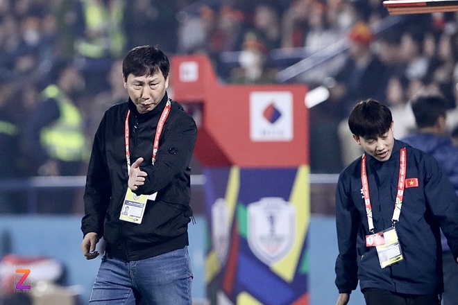 Kim Sang-sik gap su co anh 2