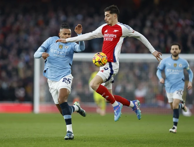 Arsenal dau Man City anh 1