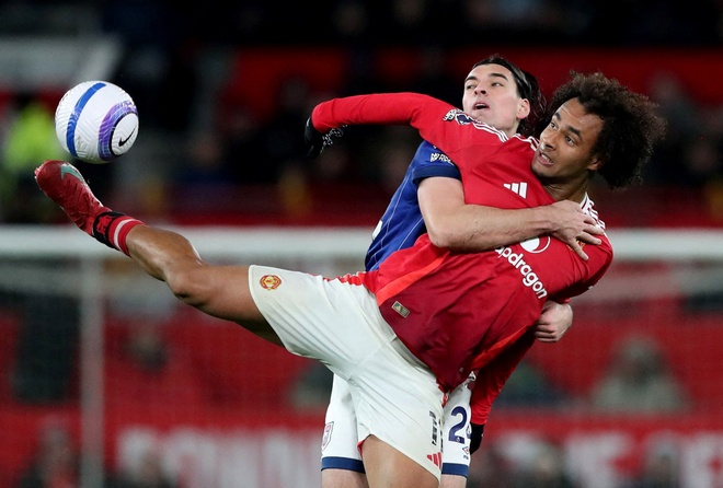 Manchester United,  Ipswich Town,  Premier League anh 2