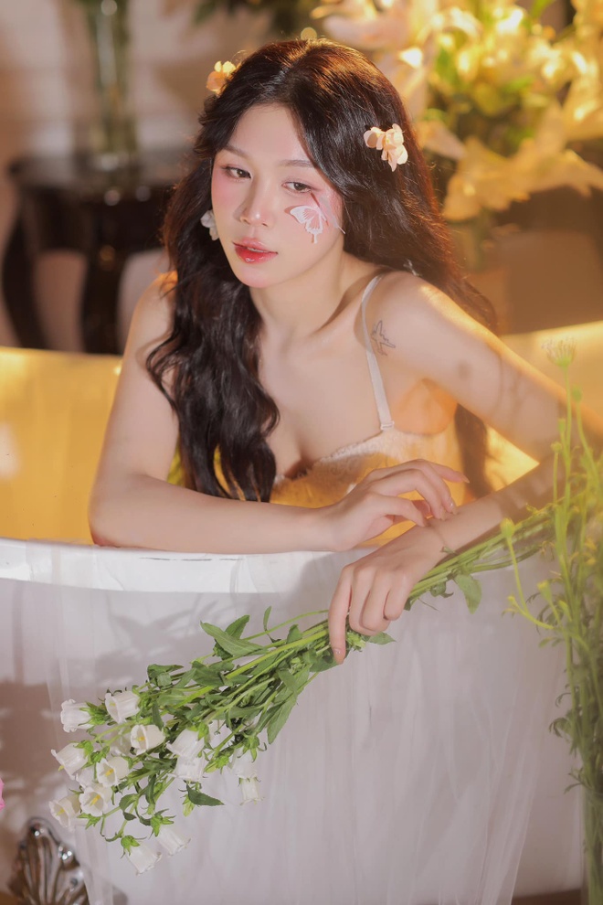 hotgirl dau kiem anh 2