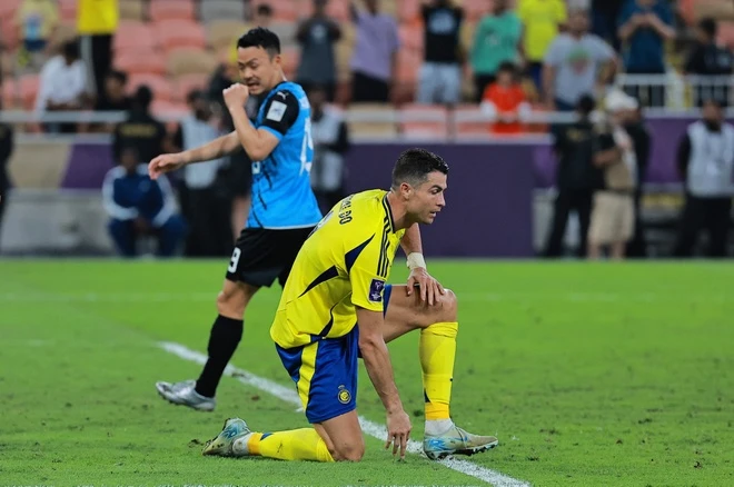 Cristiano Ronaldo anh 1