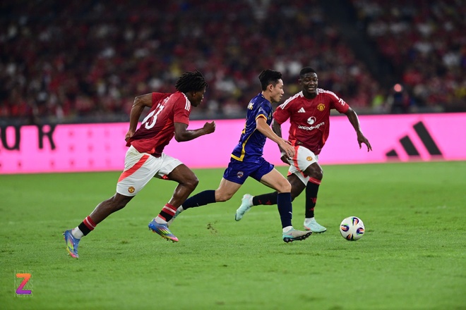 Fernandes duoi theo Hoang Duc anh 3