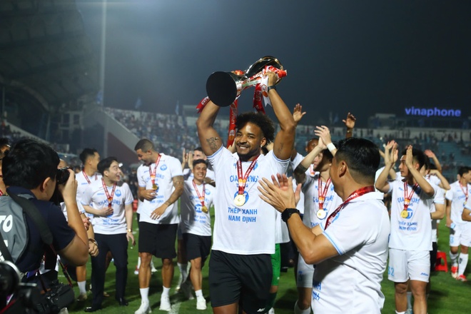 v.league anh 11