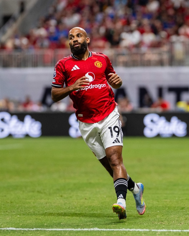 Bryan Mbeumo anh 2